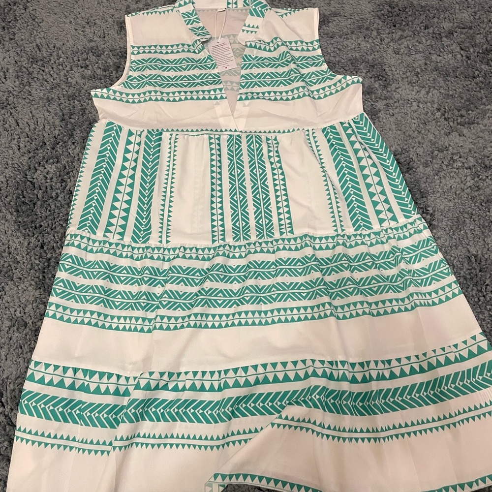 Women’s dress